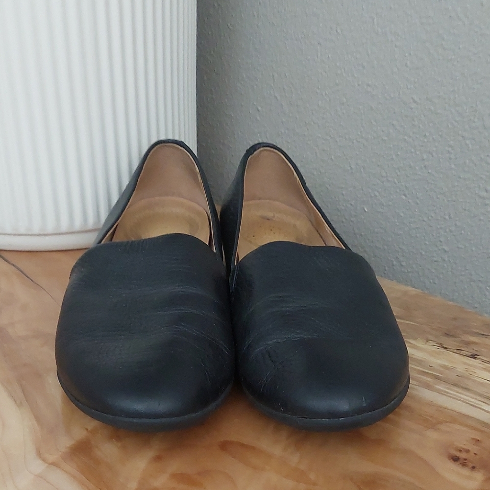 Dansko Classic Black Loafers